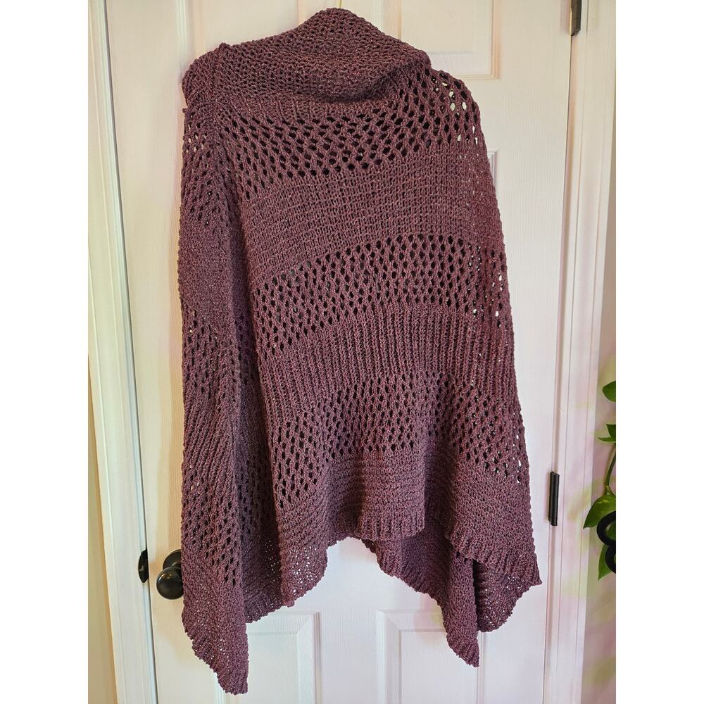 Simply Noelle Burgundy Crochet Poncho NWT One Size - Picture 2 of 9
